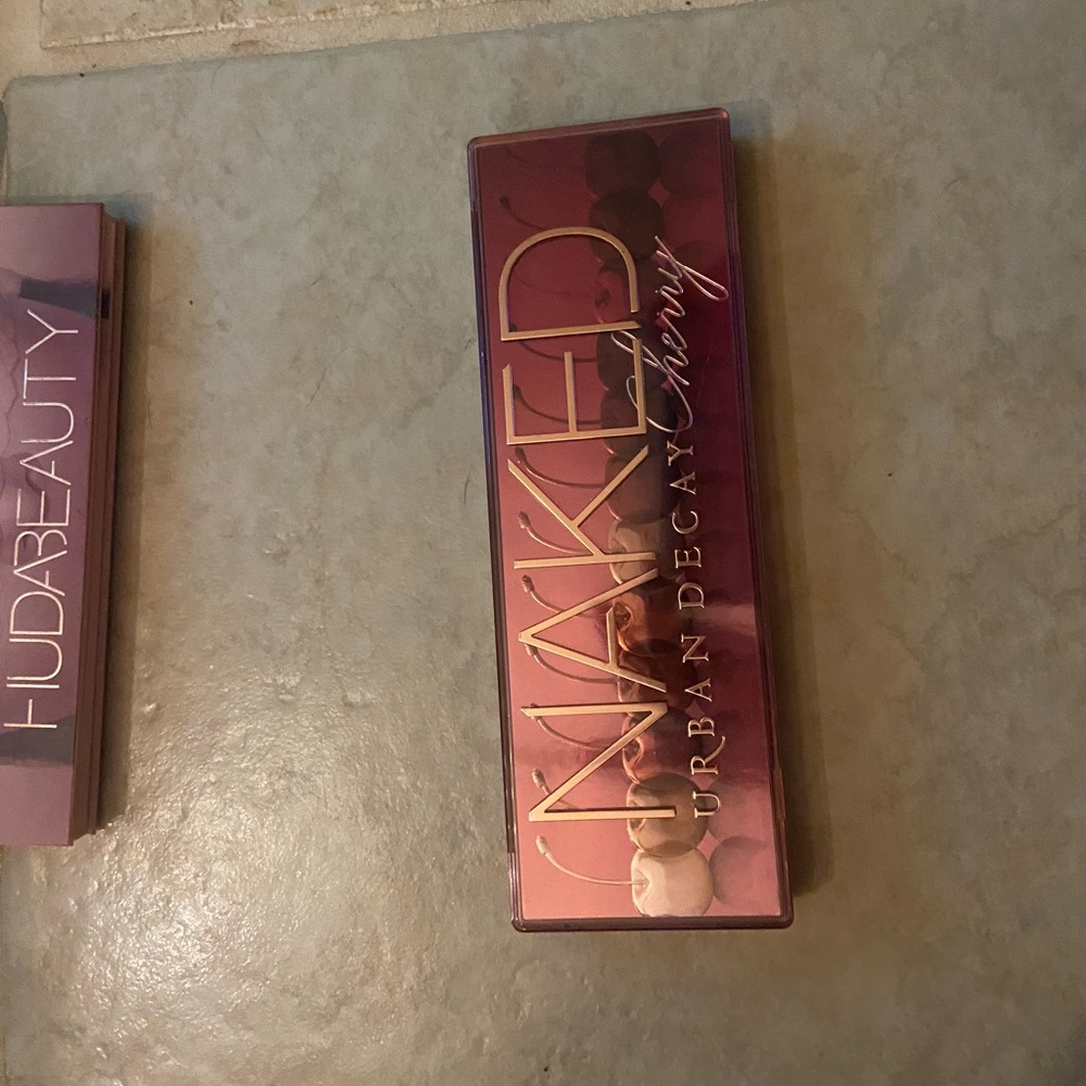 Naked Cherry Palette